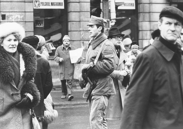 Stan wojenny na archiwalnych zdjęciach