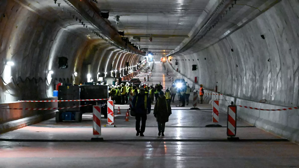 Tunel w Świnoujściu uwolni kierowców od czekania na promy