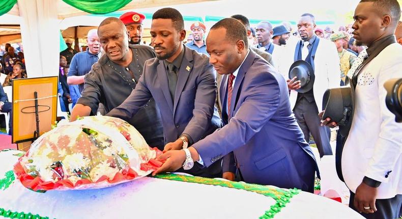 The NUP leadership laying the wreath on the casket of Kato Lubwama