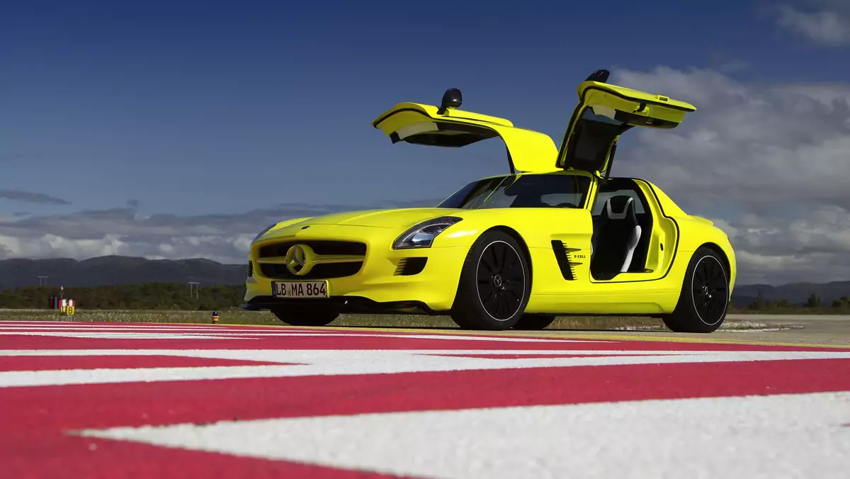 Mercedes SLS AMG E-Cell 