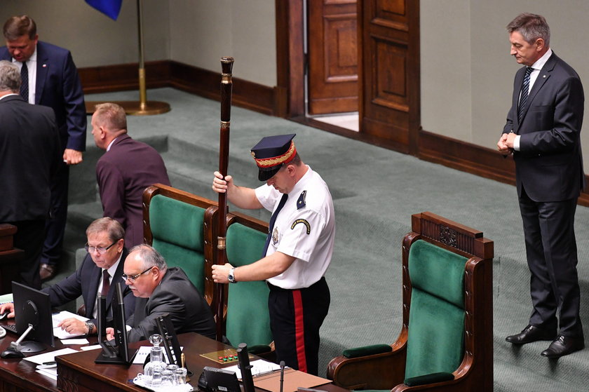 Nieobecność Marka Kuchcińskiego na obchodach rocznicy Powstania Warszawskiego