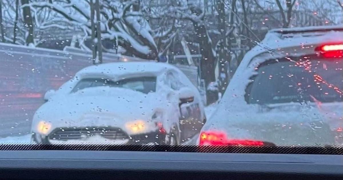  Czy można dostać aż 3000 zł mandatu za nieodśnieżone auto?