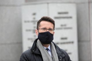 Narodowa kwarantanna: Jest czy nie? Fogiel kontra Terlecki