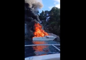 Potonula jahta kod Dubrovnika
