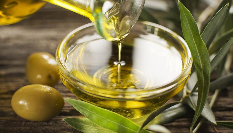 pénisz és olívaolaj