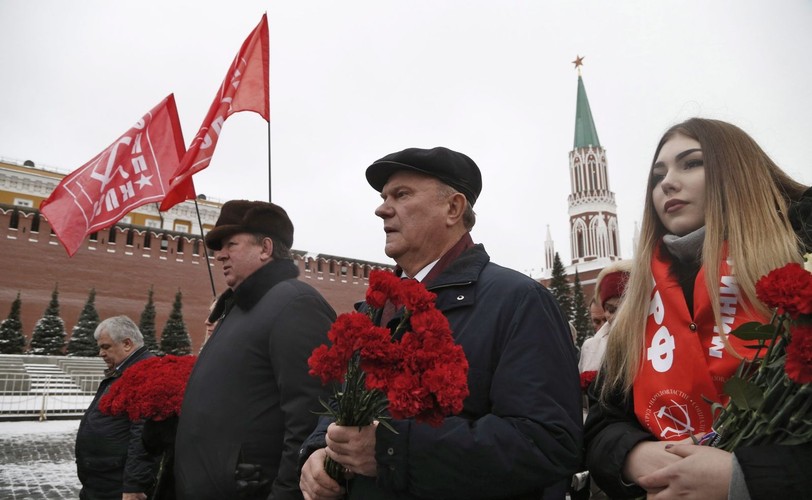 KOMUNIŚCI ŚWIĘTUJĄ URODZINY JÓZEFA STALINA