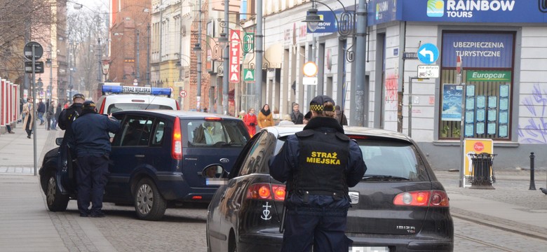 Straż miejska chce policyjnych przywilejów. Walczy o wcześniejsze emerytury