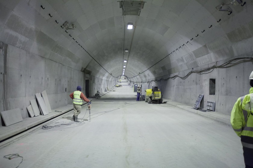 Budowa tunelu pod Martwą Wisłą ma opóźnienie. Otwarcie dopiero wiosną
