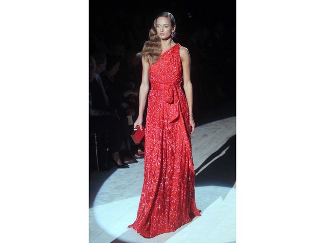 Pokaz kolekcji Feragamo na sezon wiosna-lato 2012 w ramach Tygodnia Mody w Mediolanie