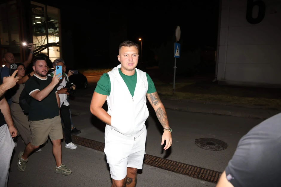 Teodora Delić o raskidu sa Bebicom, Stefanu Kariću i Sofiji: Dane mi je pisao