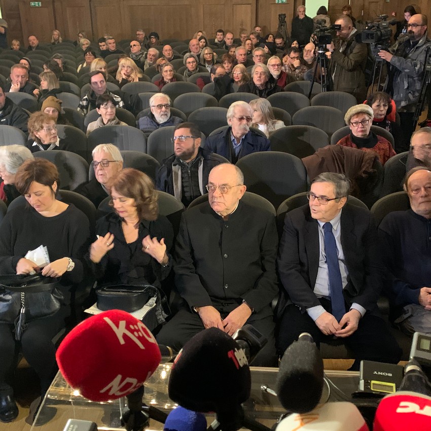 Glumci na komemoraciji Nedi Arnerić