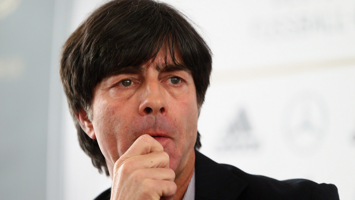 Joachim Loew, selekcjoner reprezentacji Niemiec chce, aby słabsze drużyny, często z mniejszych krajów walczyły o udział w mistrzostwach Europy i mistrzostwach świata. W rozmowie z "Der Spiegel" Loew zdradził szczegóły swojego pomysłu, szkoleniowiec najprawdopodobniej ma już dość marnowania czasu na grę ze słabymi zespołami.