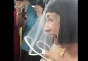 Venčanje u autobusu