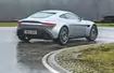 Aston Martin DB10 - Bond idzie bokiem