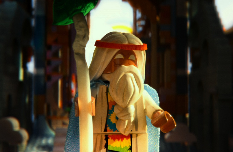 Bohaterem filmu "LEGO: Przygoda" jest Emmet (Chris Pratt), przeciętny ludzik Lego, robotnik, który przez pomyłkę zostaje wzięty za najbardziej wyjątkowego bohatera w świecie klocków i wysłany w misję uratowania swoich ludzi przed złym tyranem (Will Ferrell)