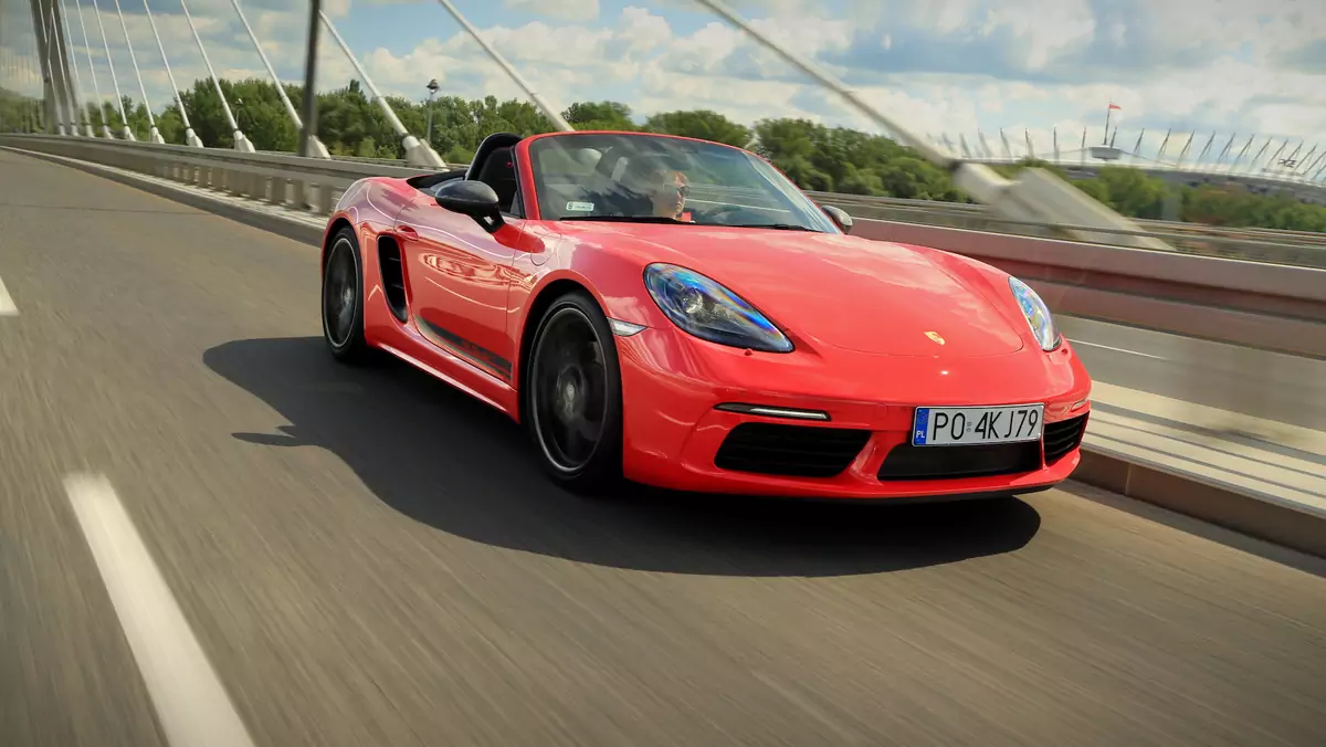 Porsche 718 Boxster T