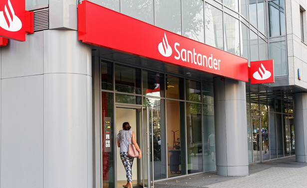 Santander BP jest gotowy wypłacić 75 proc. zysku za 2023 jako dywidendę, czeka na wytyczne KNF