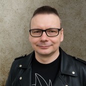 logo Artur Sadziński