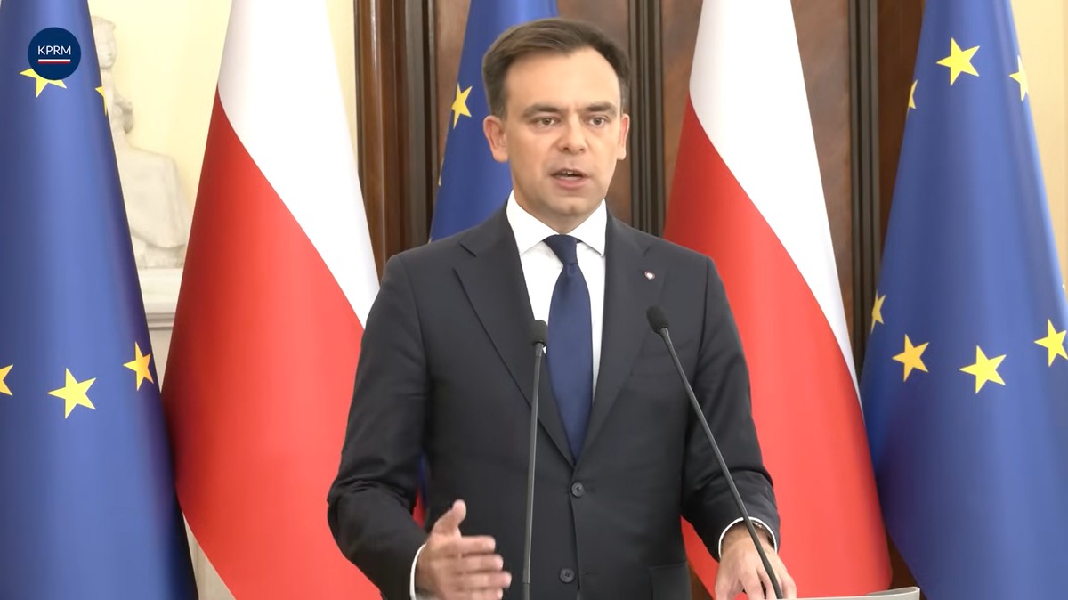 Ministerstwo Finansów kierowane przez Andrzeja Domańskiego będzie odpowiedzialne za przygotowanie projektów nowelizacji trzech ustaw, od których będą zależały zmiany w grupie PZU.