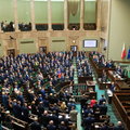 Sejm zadecydował o utrzymaniu stawek VAT 8 i 23 proc. na kolejny rok

