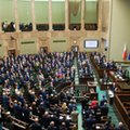 Sejm zadecydował o utrzymaniu stawek VAT 8 i 23 proc. na kolejny rok

