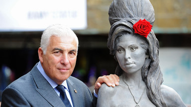 Ojciec Amy Winehouse nie cieszy się, że film o jego córce otrzymał Oscara