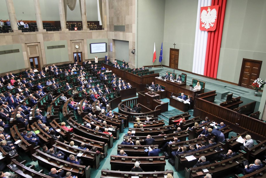 Biznes jednogłośnie postuluje zahamowanie legislacyjnej gorączki ostatnich czterech lat