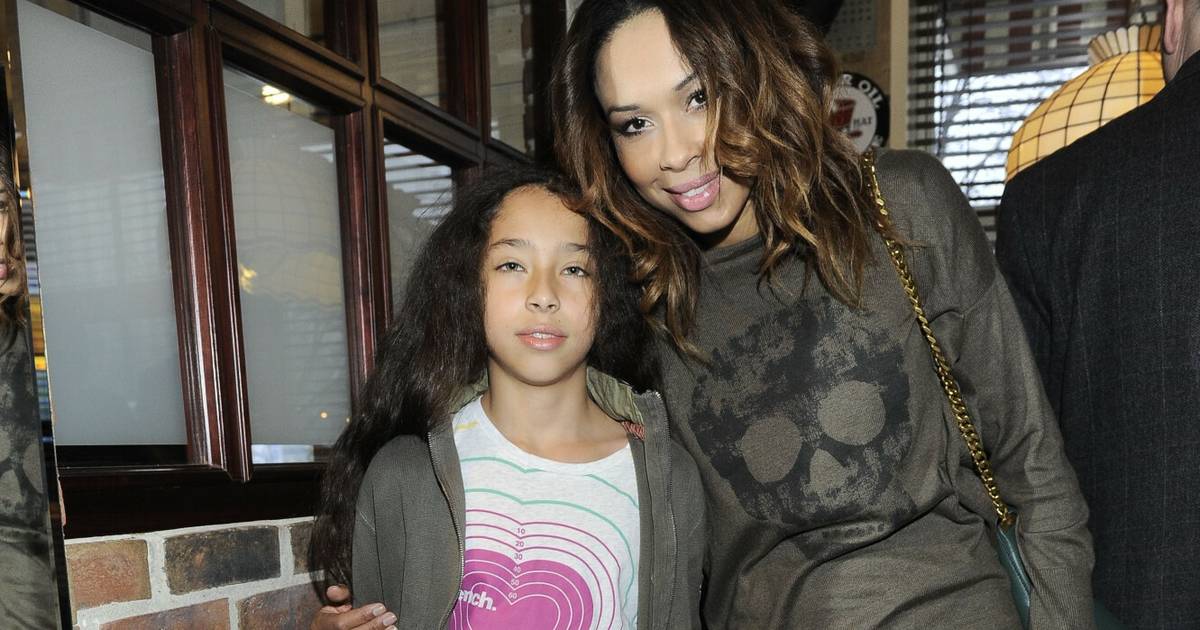 Tak dziś wygląda córka Omeny Mensah. Vanessa ma już 23 lata. Podobna do mamy?