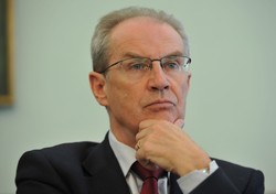 PO walczy z bezrobociem. Ekspert: Można by bardziej uprościć Pakiet Startowy