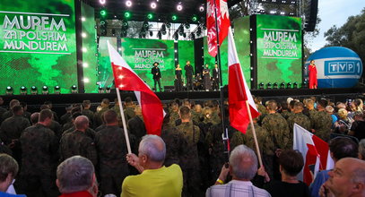 Koncert "Murem za polskim mundurem". TVP starała się to ukryć?