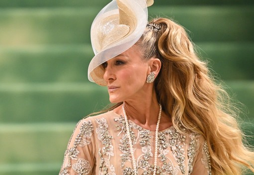 14 lélegzetelállító kalap a sztárok kedvenc kalapkészítőjétől, amitől leesik majd az állad: Philip Treacy igazi nagyágyú a szakmában