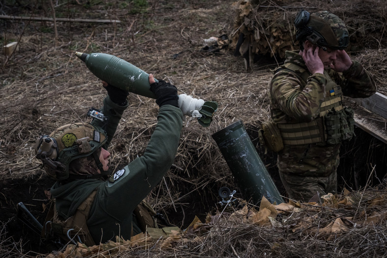Ukraińscy żołnierze na pozycjach w pobliżu Torecka, Ukraina, 26 marca 2024 r.