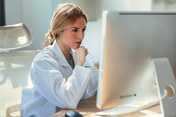 ponad trzydziestu przyszłych lekarzy otrzyma duże stypendia. opolski s