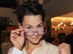 Znana prezenterka ubezpiecza się. Zdobyła nowy zawód