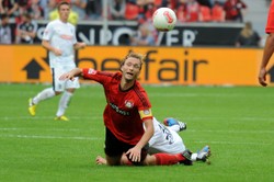 Liga niemiecka: Rolfes "wyleciał" z boiska po 75 sekundach