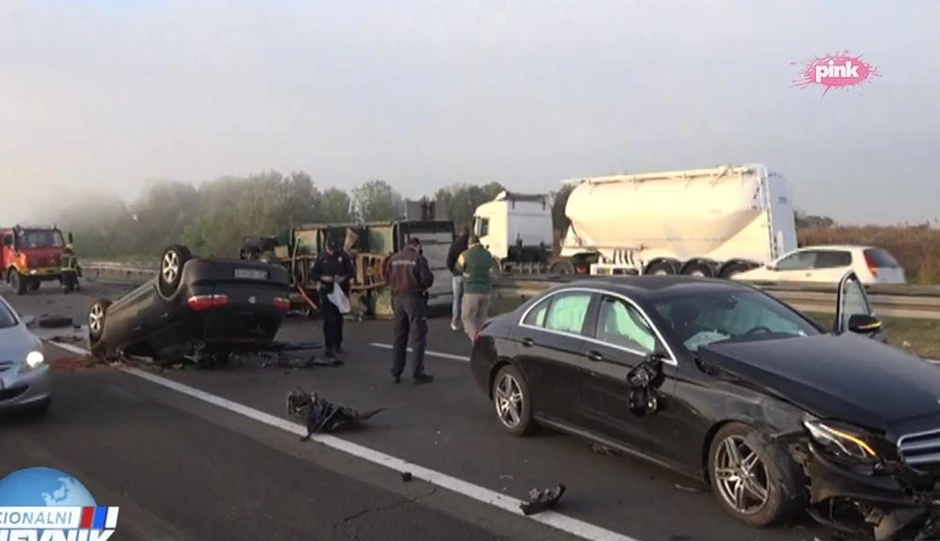 "Mercedes" je naleteo u trenutku sudara kamiona i automobila