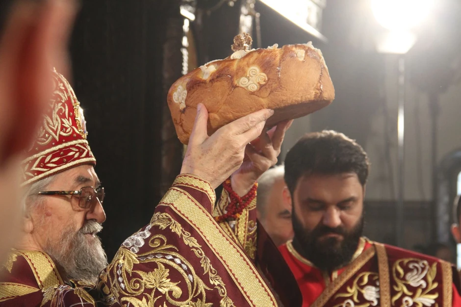 Lomljenje slavskog kolača