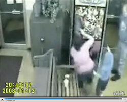 Zobacz, jak dziewczynka oszukała automat