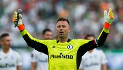 Artur Boruc przerwał milczenie. Powiedział, dlaczego nie obronił piłkarzy Legii przed pobiciem