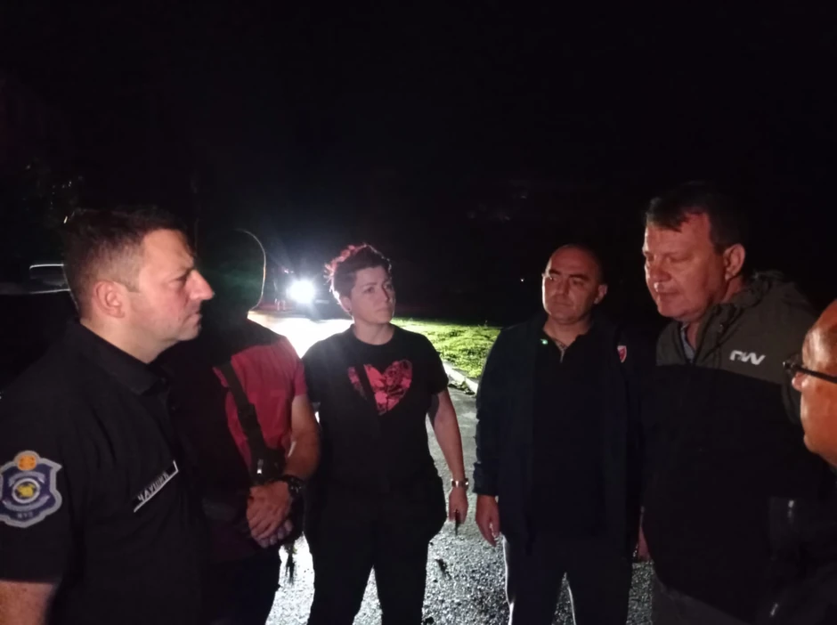 Čaušić sa Mirovićem obišao štetu u Bačkoj Palanci