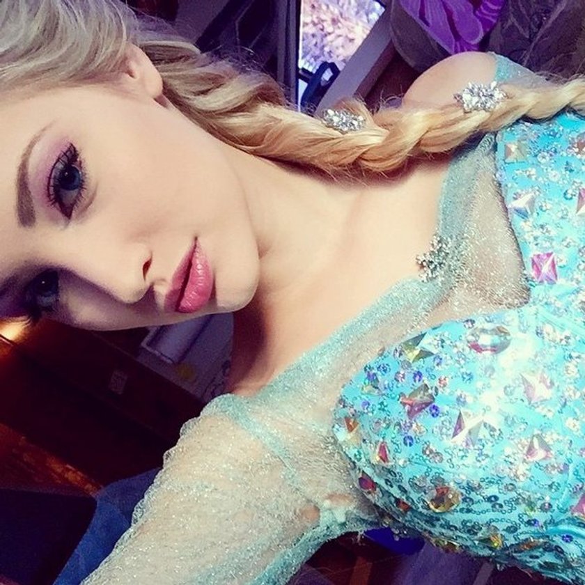 Anna Faith Carlson jako Elsa z "Krainy Lodu"