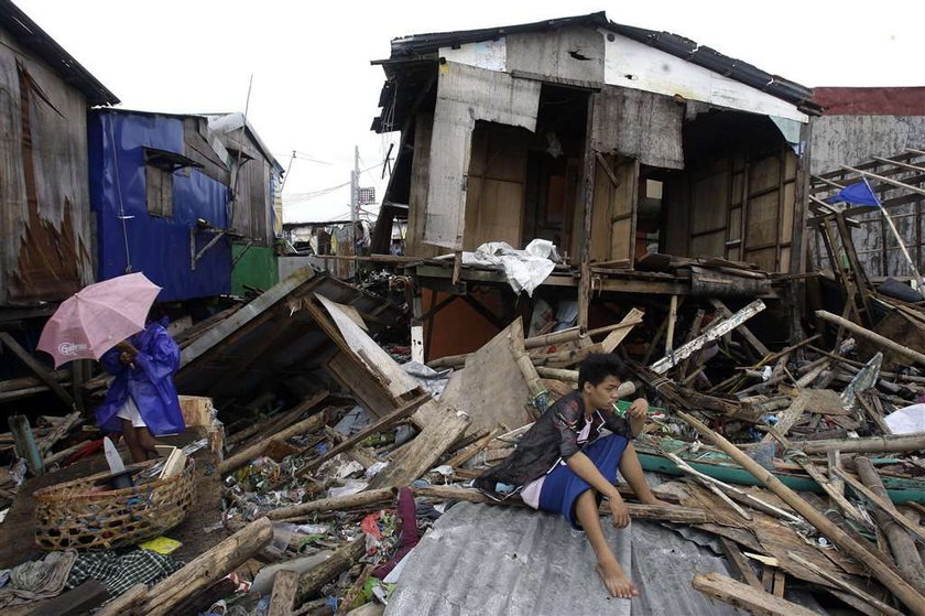 Kolejny tajfun nad Filipinami. Są ofiary!