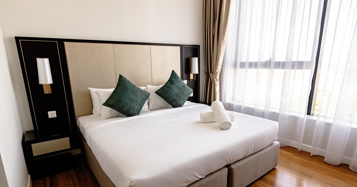 W pokoju hotelowym musi być telefon stacjonarny. Hotelarze pytają "po co?"