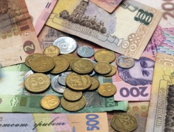 Rosyjscy żołnierze na południu Ukrainy muszą płacić w hrywnach