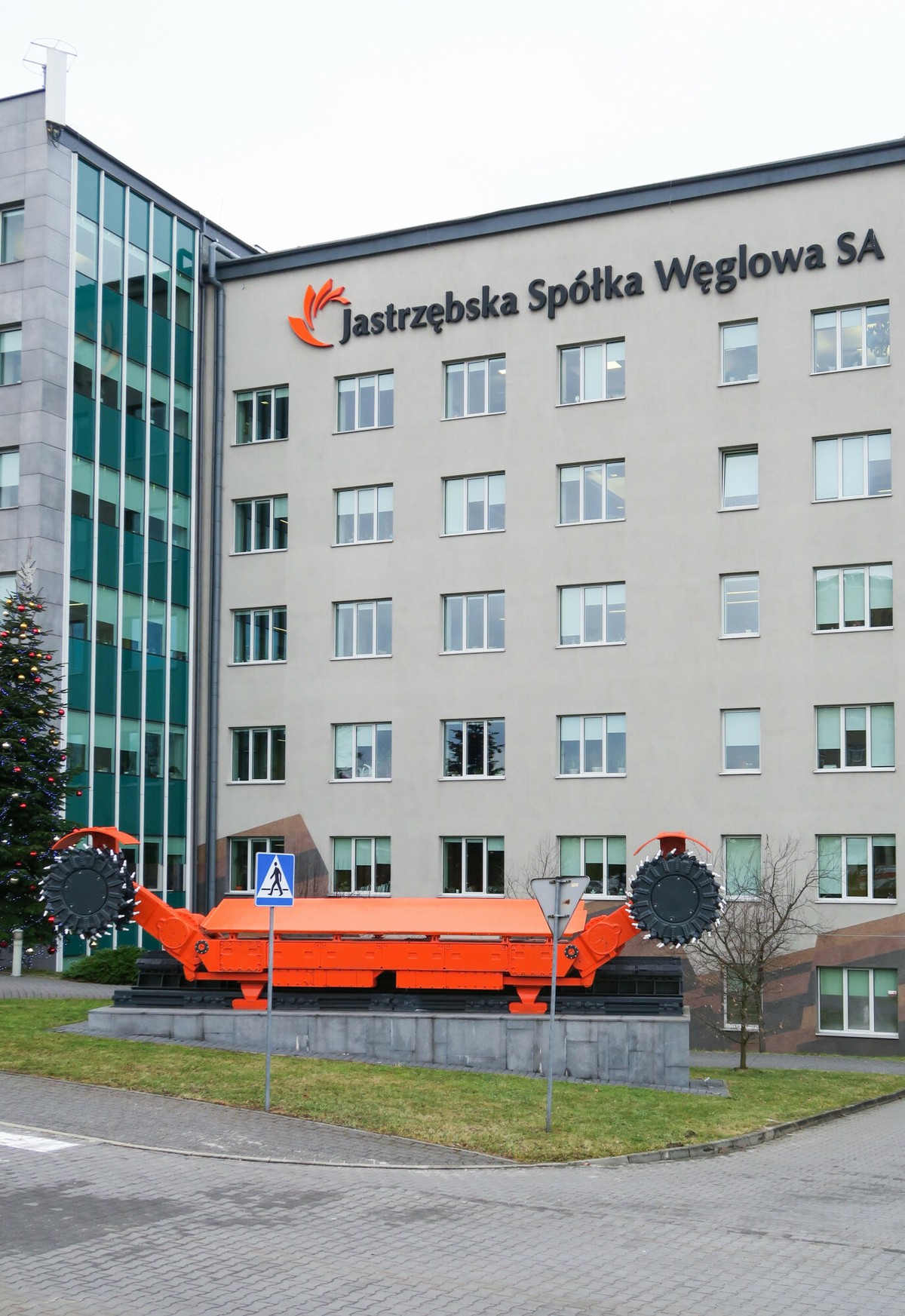 JSW szykuje dwa centra wydobywcze. Strata przekroczyła 2 mld zł straty w pół roku