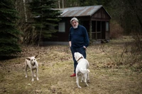 Antoni Pawlak: 73-letni mężczyzna uczy się chodzić po udarze