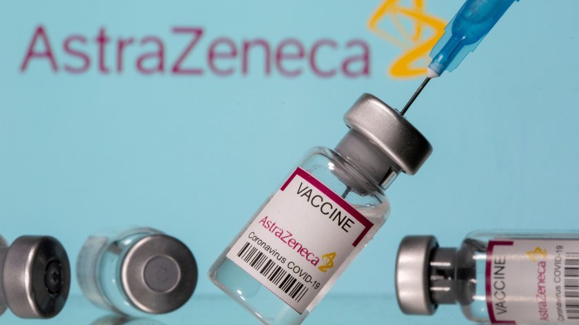 AstraZeneca pierwsza dawka daje 80 proc. odporności przed śmiercią z powodu COVID-19