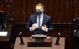 KO składa wnioski o wotum nieufności wobec trzech ministrów