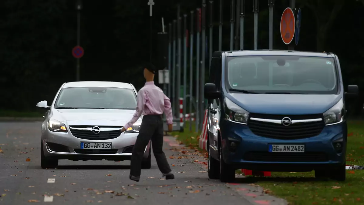 Opel UR:BAN dla inteligentnych systemów i zarządzania ruchem