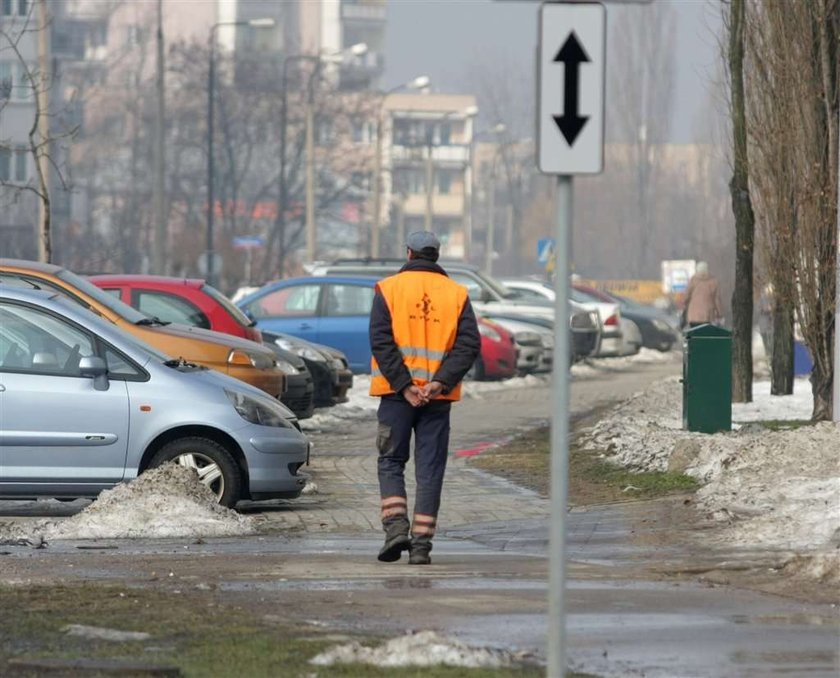 Drogowcy walczą z dziurami